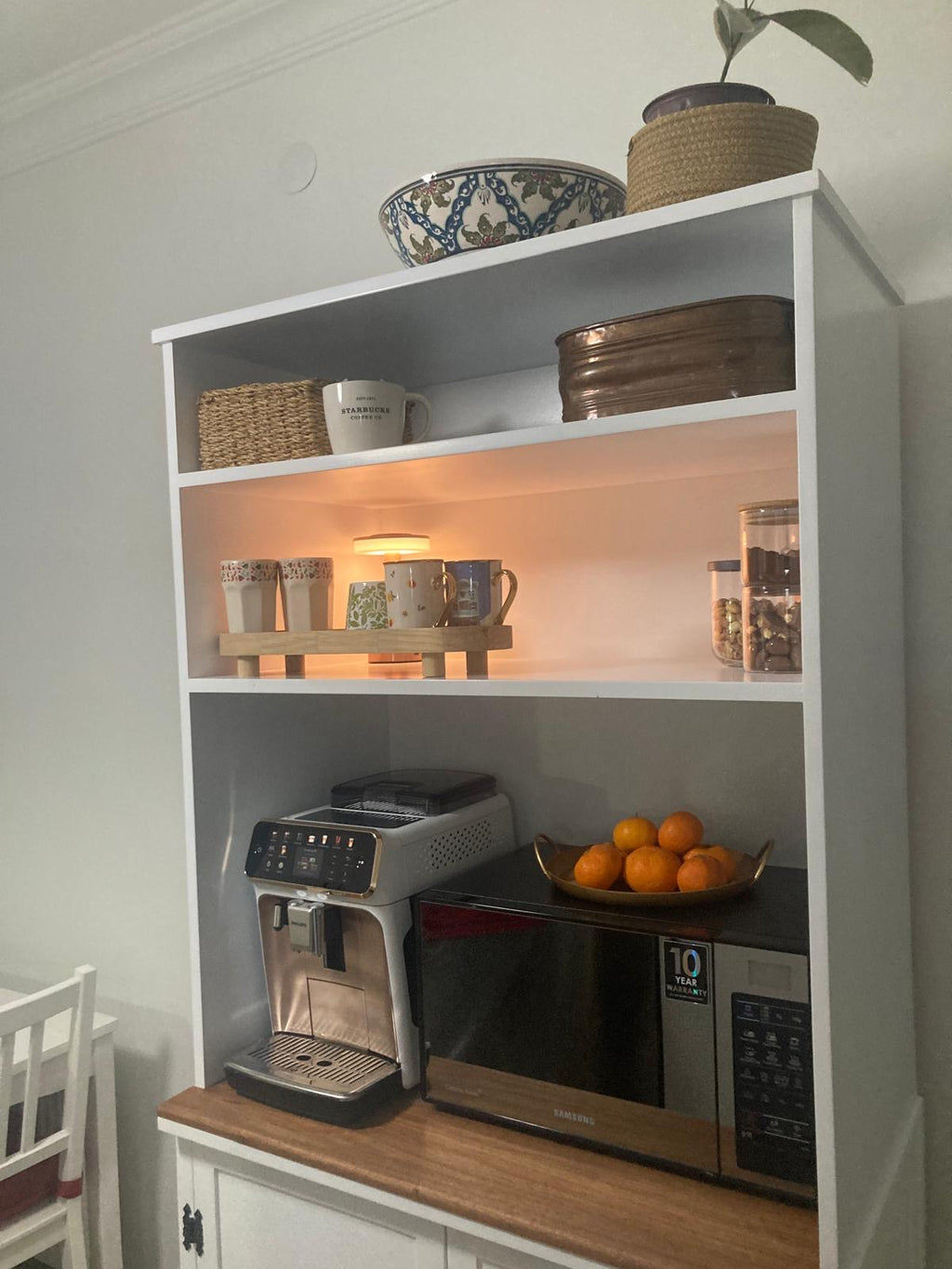 Kişiye Özel Tasarım Modern Masif Kahve Dolabı