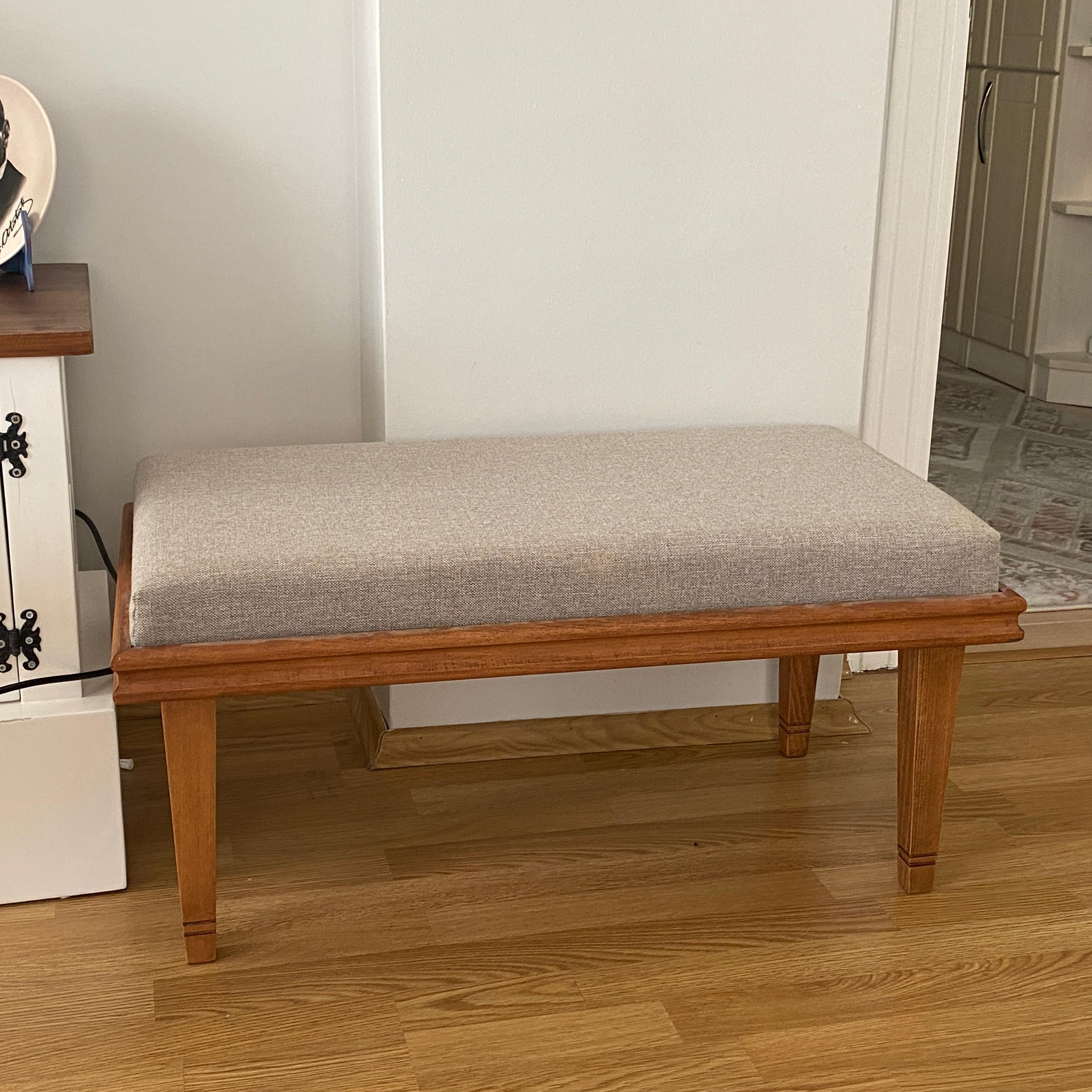 Ahşap Minderli Bench