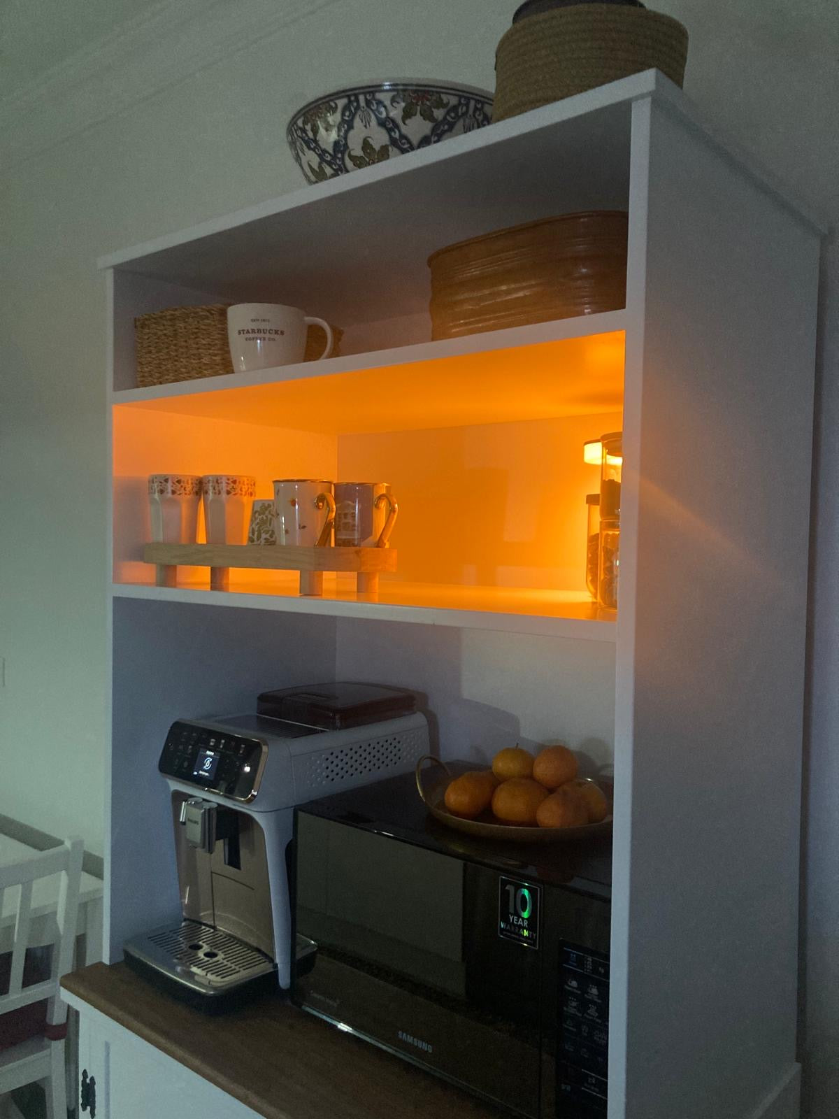 Kişiye Özel Tasarım Modern Masif Kahve Dolabı