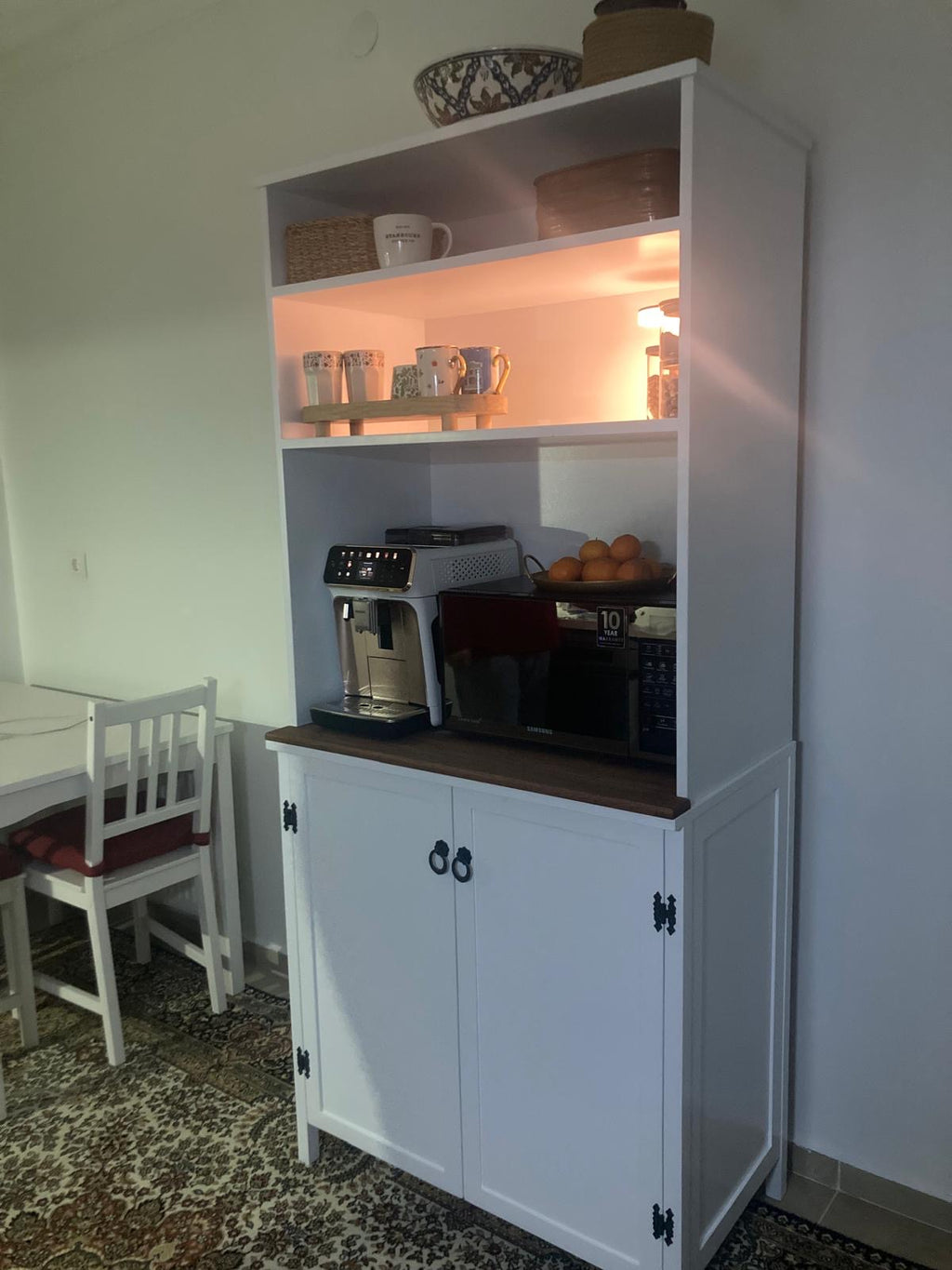 Kişiye Özel Tasarım Modern Masif Kahve Dolabı