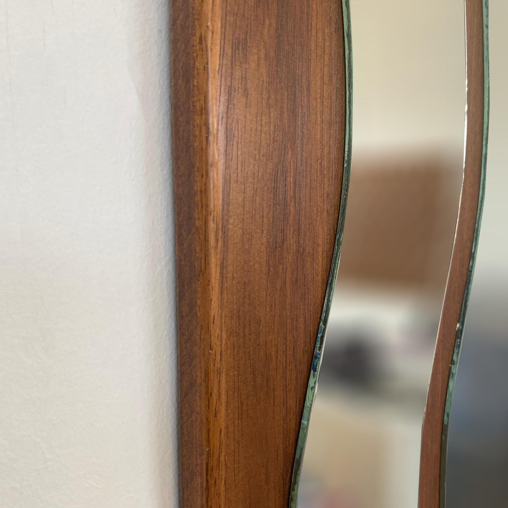 Dalga Formlu Ahşap Duvar Aynası